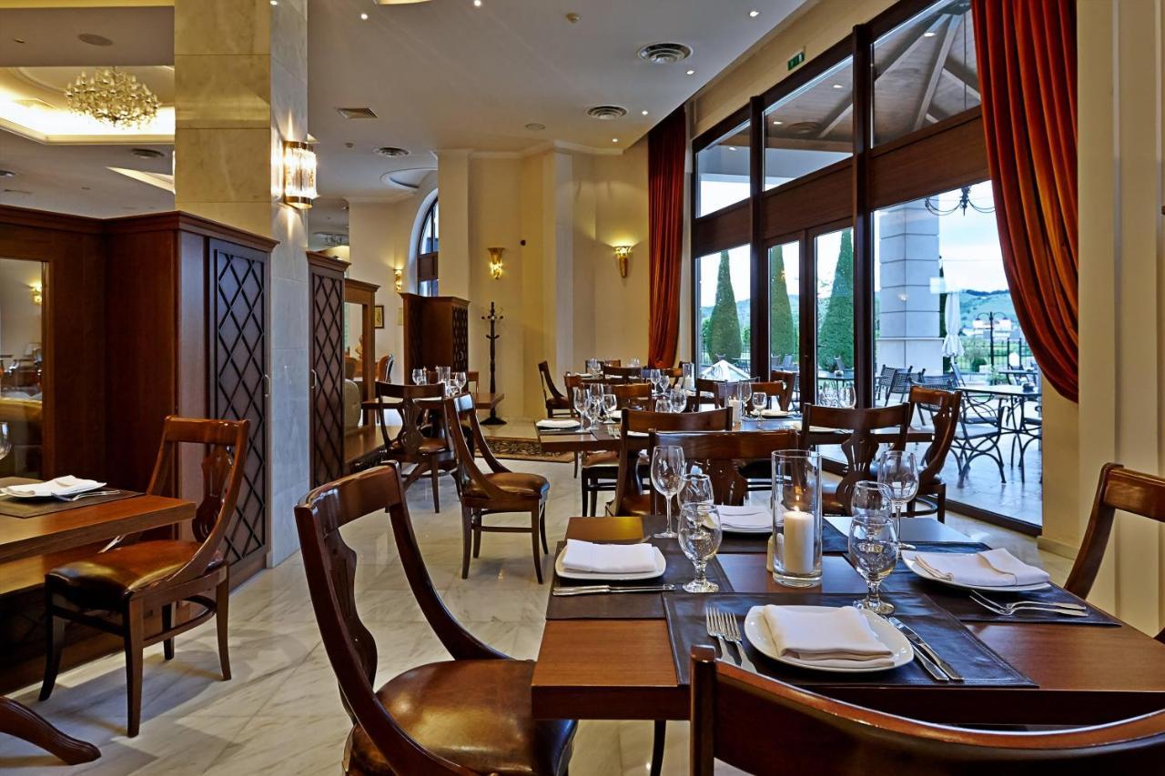 Aeton Melathron Hotel Tríkala Dış mekan fotoğraf